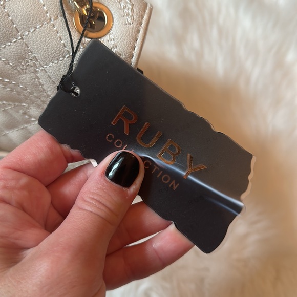 NWT Ruby Collection Cream Quilted Crossbody Handbag! - Picture 8 of 11